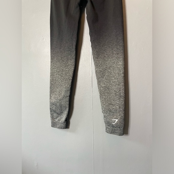 Gymshark Black and Gray Ombre Compression seamless  Leggings size xs - Picture 6 of 7